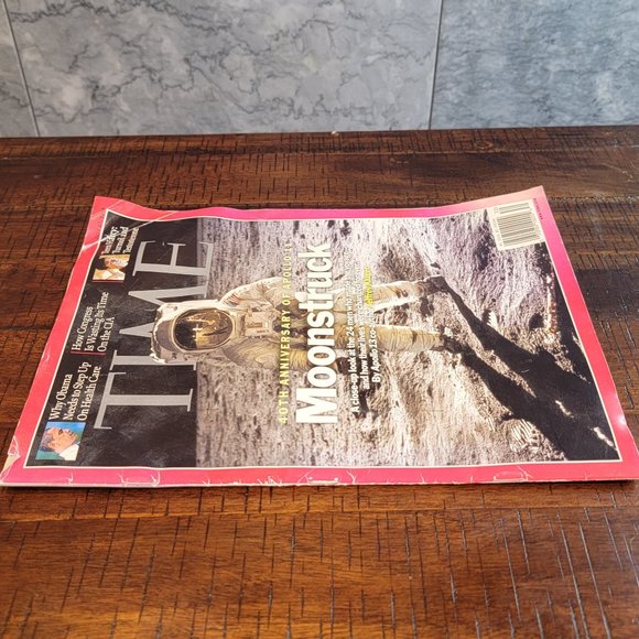 Vintage Time Magazine, Moonstruck, July 27, 2009 - Picture 2 of 3